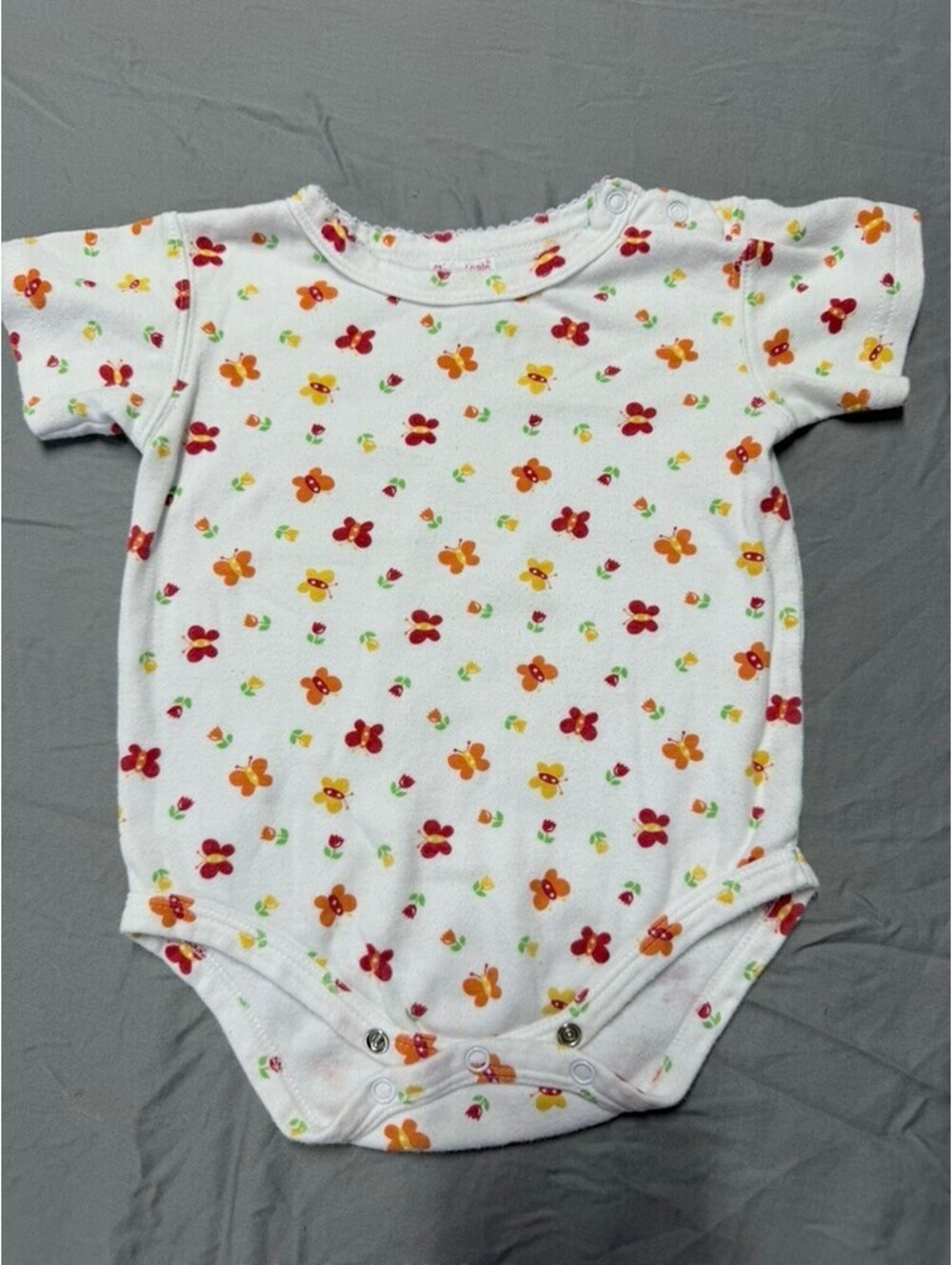 Garanimals Baby 18M Vintage Butterfly Floral Bodysuit